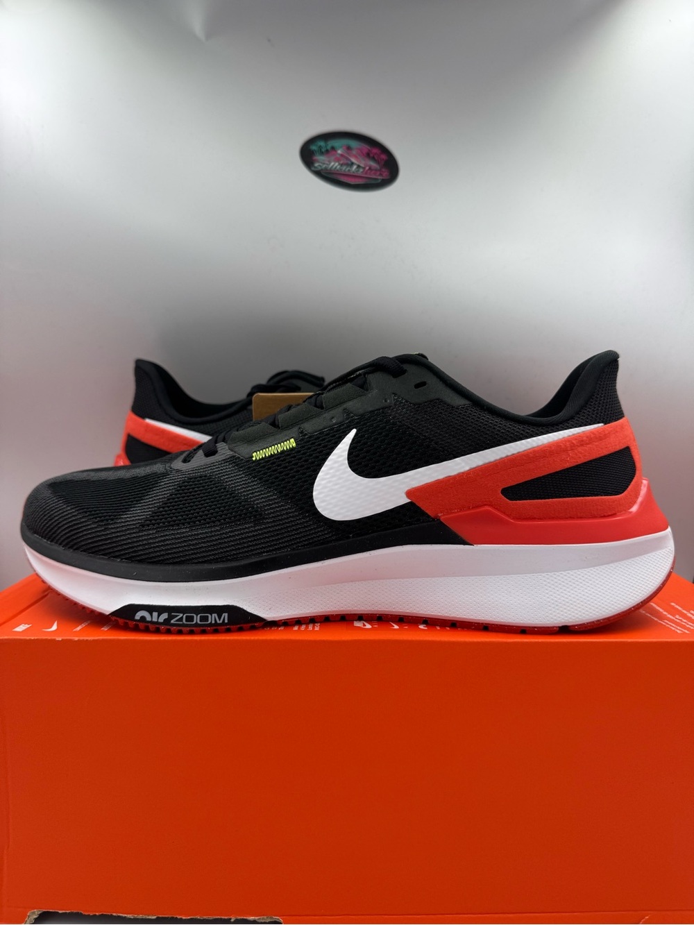 Nike Air Zoom Structure 25 Black White Picante Red BRAND NEW Size 13